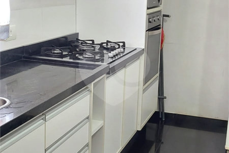 Casa à venda com 5 quartos, sendo 2 suítes,  em Jardim Bonfiglioli, São Paulo, SP