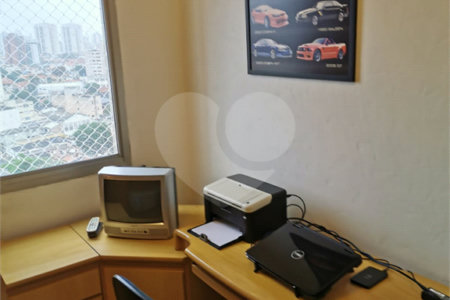 Cobertura à venda com 3 quartos em Vila Gumercindo, São Paulo, SP