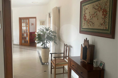 Casa à venda com 5 quartos, sendo 3 suítes, no condomínio Zuleika Jabour, Salto - SP