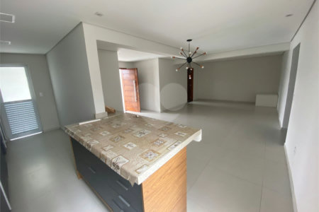 Casa à venda com 4 suítes em Vila Suissa, Mogi das Cruzes, SP
