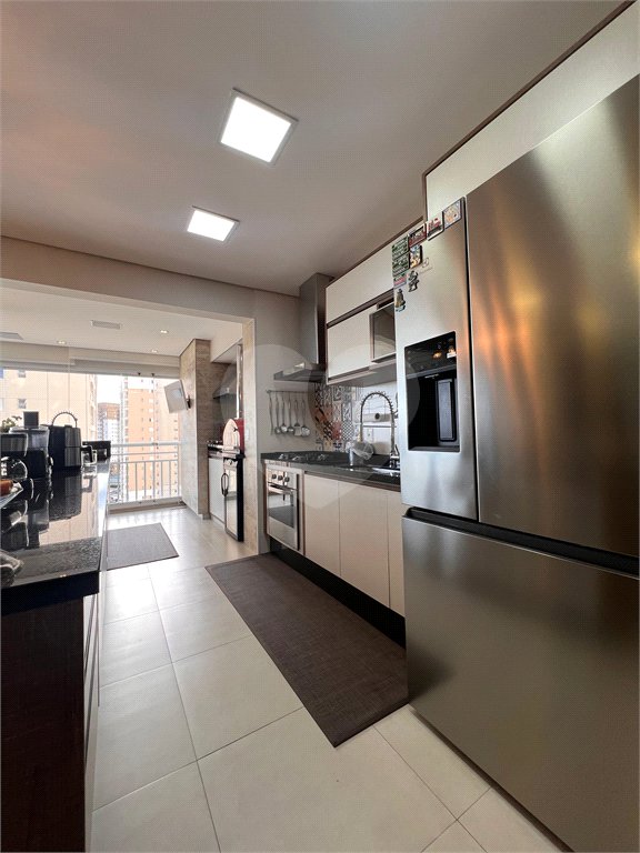Apartamento à venda com 3 quartos, sendo 1 suíte,  em Vila Suissa, Mogi das Cruzes, SP