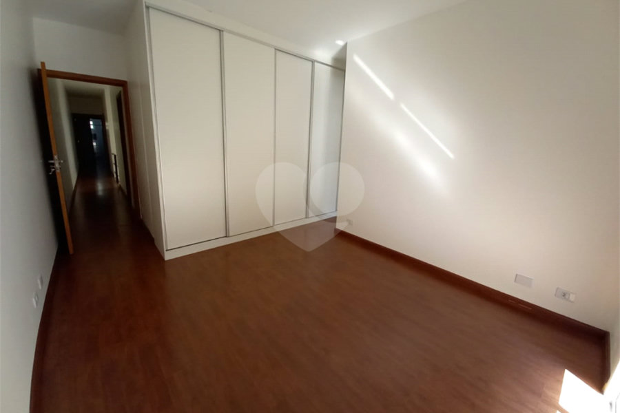 Casa para alugar com 4 suítes no condomínio Milenium, São Paulo - SP
