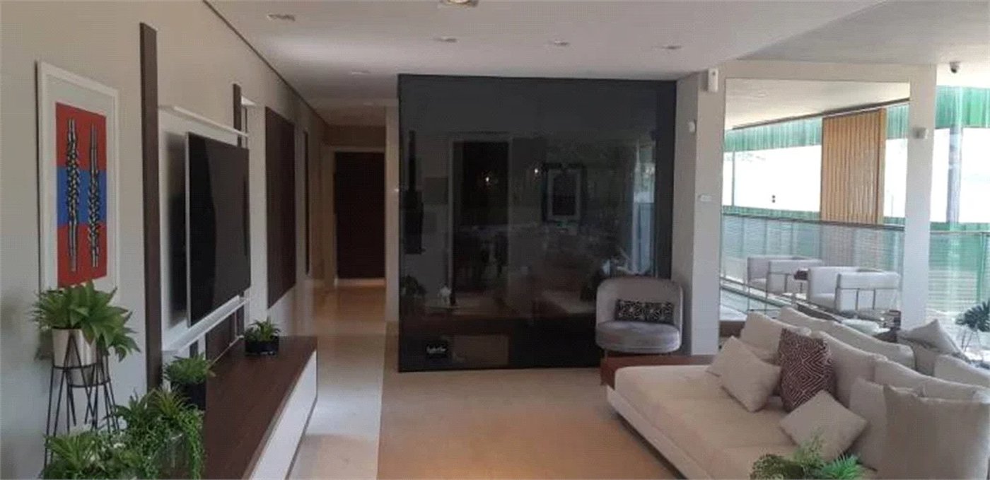 Apartamento à venda com 3 quartos, sendo 2 suítes, em Jardim das Acácias, São Paulo, SP