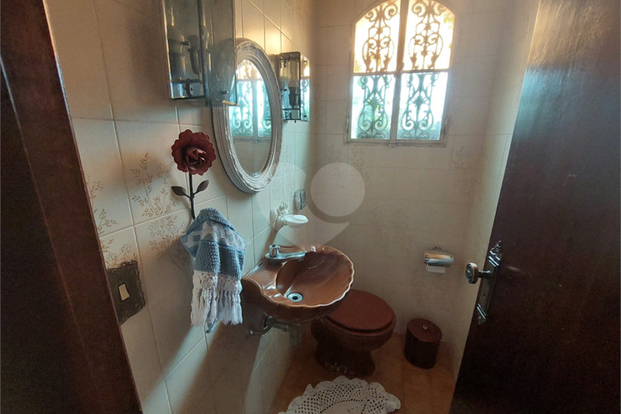 Casa à venda ou para alugar com 4 quartos, sendo 2 suítes,  em Rancho Grande, Mairiporã, SP
