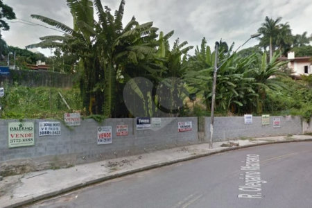 Sobrado à venda ou para alugar com 6 suítes em Jardim Guedala, São Paulo, SP