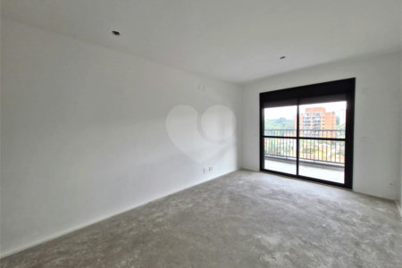 Apartamento à venda com 3 suítes em Alto da Boa Vista, São Paulo, SP