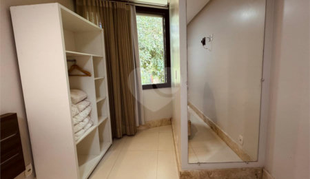 Apartamento para alugar com 1 suíte em Taperapuan, Porto Seguro, BA
