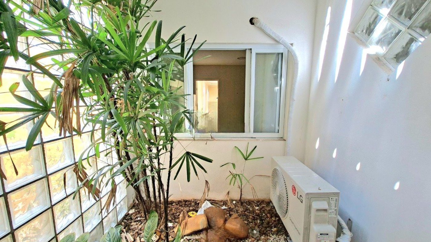 Casa com 3 dormitórios à venda, 182 m² por R$ 1.390.000,00 - Campo Grande - Santos/SP
