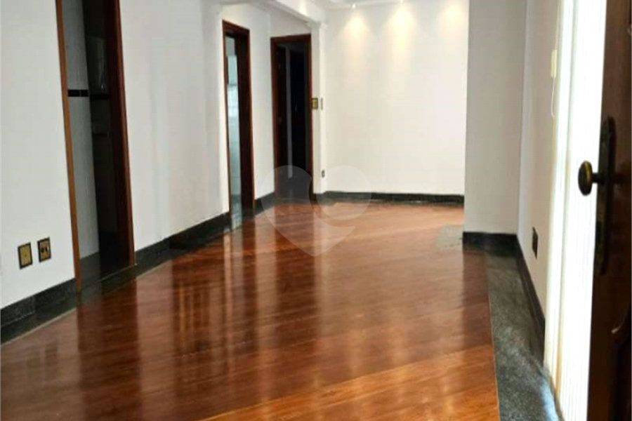 Apartamento à venda com 3 quartos, sendo 1 suíte, em Anália Franco, São Paulo, SP