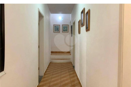 Casa à venda com 3 quartos no condomínio Recanto Florido, Vinhedo - SP