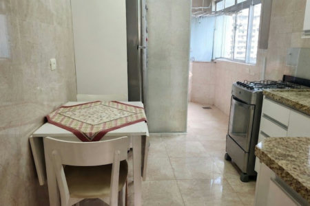 Apartamento com 2 dormitórios à venda, 70 m² por R$ 690.000,00 - Embaré - Santos/SP