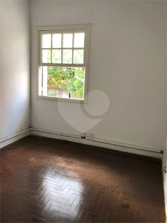 Casa à venda com 10 quartos em Santana, São Paulo, SP