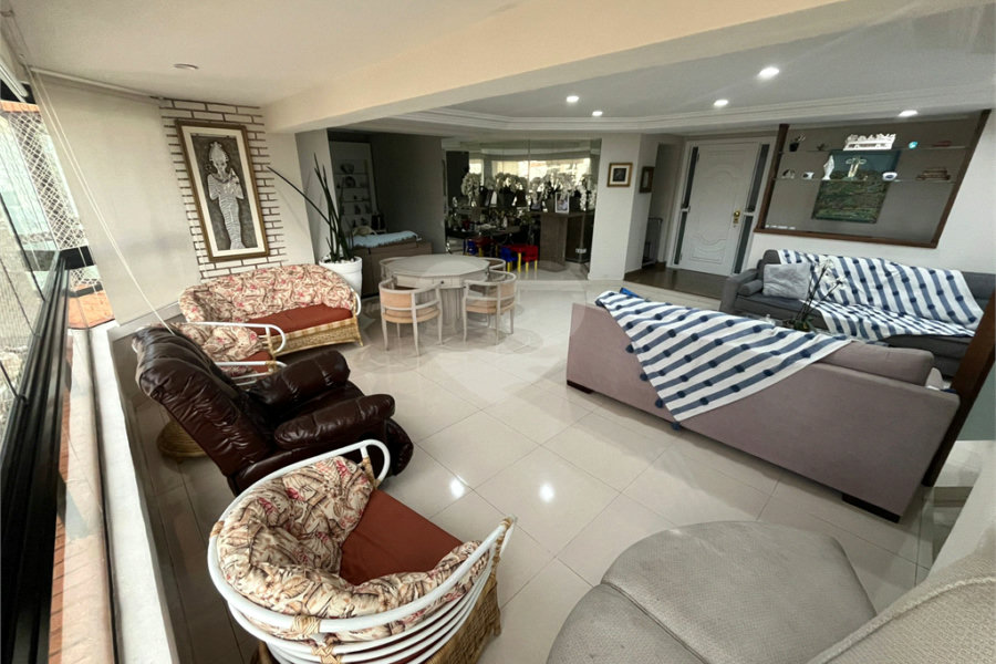 Apartamento para alugar com 4 suítes em Santana, São Paulo, SP