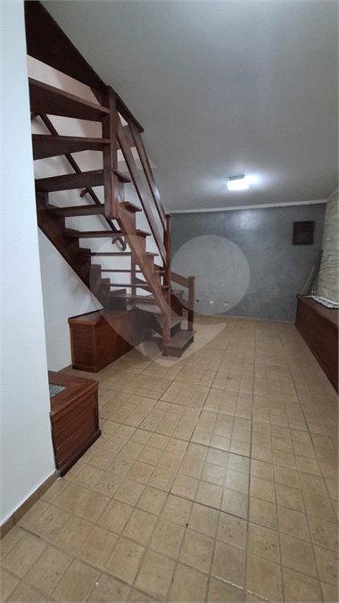 Casa à venda com 2 suítes no condomínio Village Palmas, São Paulo - SP