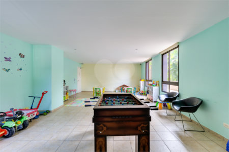 Apartamento à venda com 2 suítes em Alto da Boa Vista, São Paulo, SP