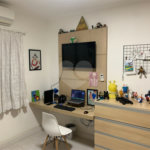 Sobrado à venda com 3 quartos, sendo 1 suíte, em Residencial Novo Horizonte I, Mogi das Cruzes, SP