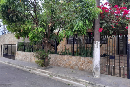Casa Térrea à venda com 4 quartos, sendo 1 suíte, em Parque Continental, São Paulo, SP