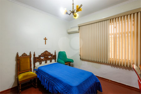 Casa à venda com 5 quartos, sendo 3 suítes, em Lapa, São Paulo, SP