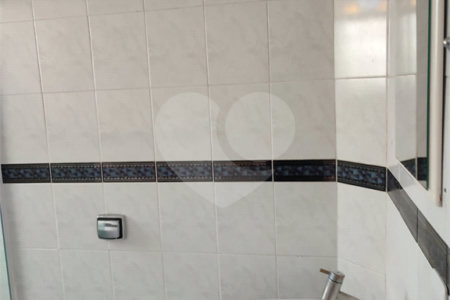 Sobrado à venda com 3 quartos, sendo 1 suíte, em Vila Mazzei, São Paulo, SP