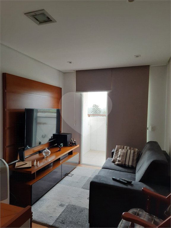 Apartamento à venda com 3 quartos, sendo 2 suítes, em Horto, São Paulo, SP