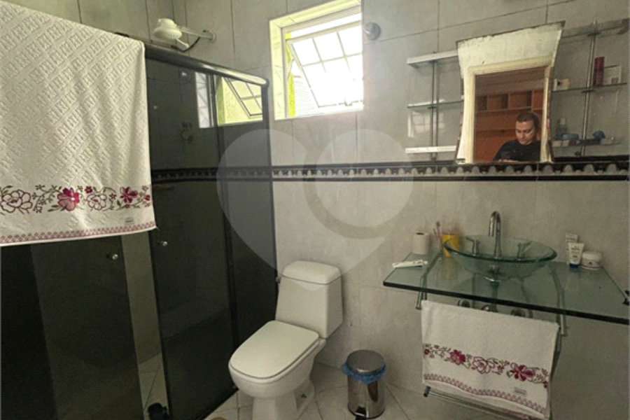Sobrado à venda com 3 quartos, sendo 1 suíte, em Vila Nova Cachoeirinha, São Paulo, SP