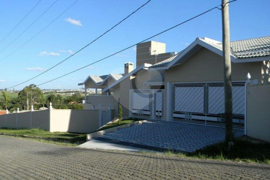 Chácara à venda com 5 quartos, sendo 2 suítes, em Terras de Santa Rosa II, Salto, SP