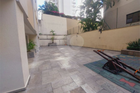 Apartamento à venda com 3 quartos, sendo 1 suíte,  em Jardim Paulista, São Paulo, SP