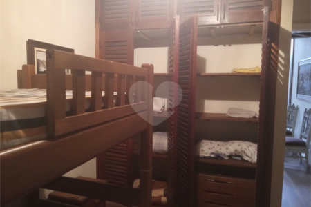 Chácara à venda com 7 quartos, sendo 3 suítes, em Saboó, São Roque, SP