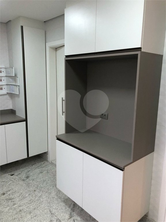 Apartamento à venda com 4 suítes em Vila Suzana, São Paulo, SP