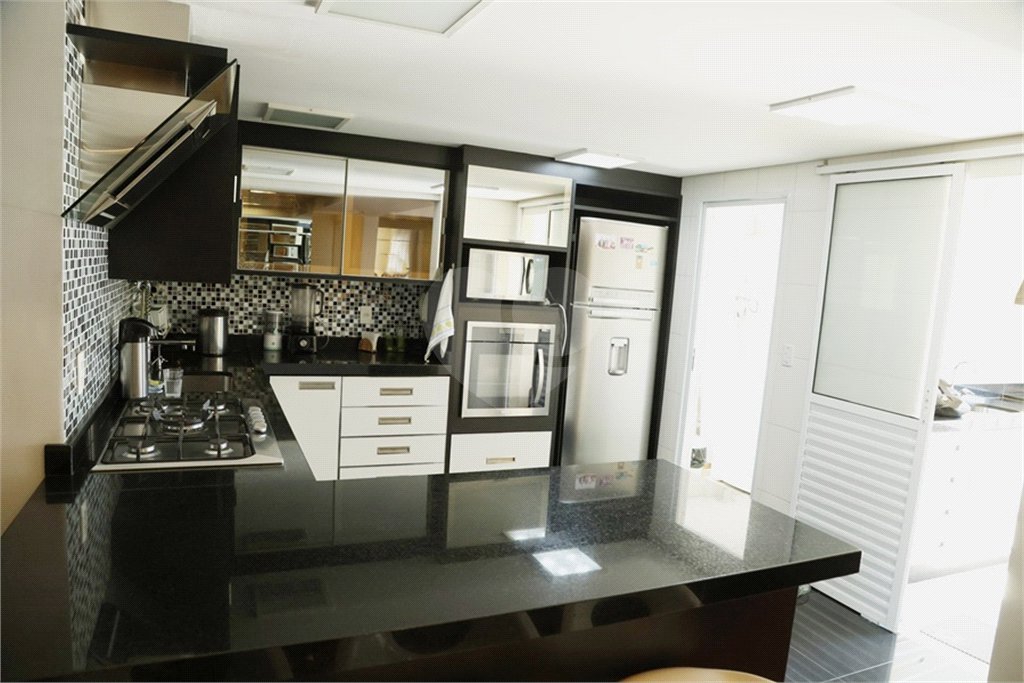 Apartamento à venda com 3 quartos, sendo 2 suítes, em Santana, São Paulo, SP