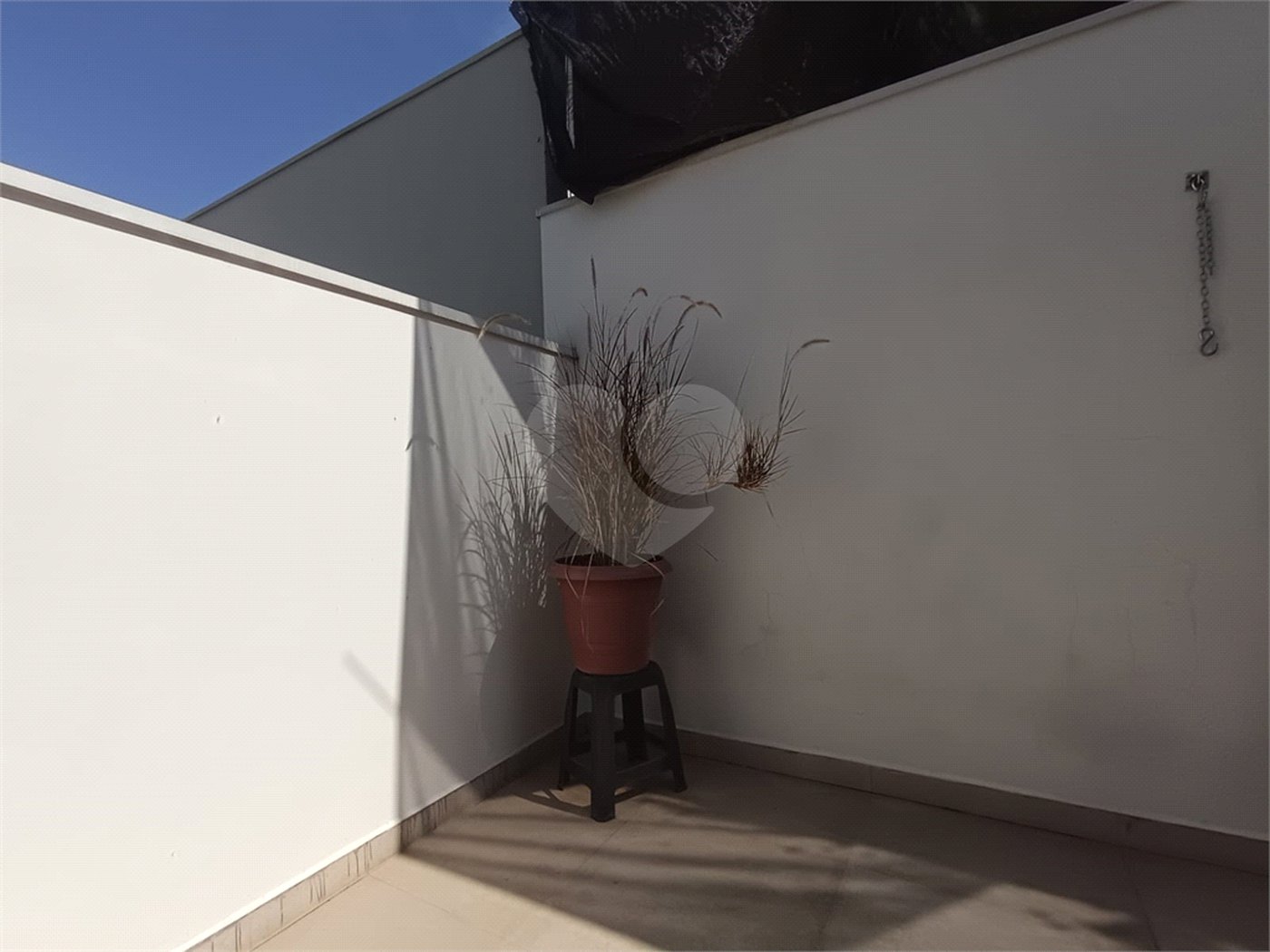 Casa à venda com 3 quartos, sendo 1 suíte,  no condomínio Ipes 2, Tatuí - SP