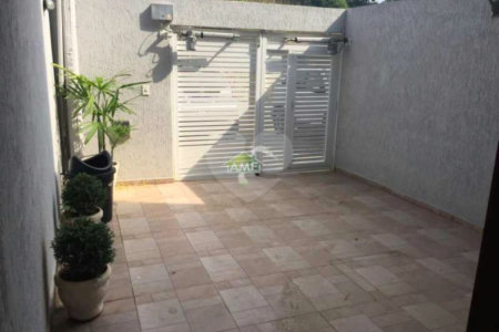 Casa à venda com 3 quartos, sendo 2 suítes,  em Campo Grande, Rio de Janeiro, RJ