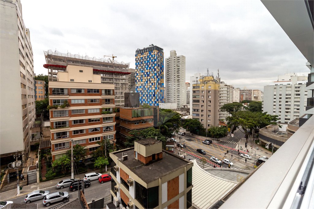 Apartamento à venda ou para alugar com 1 quarto em Pinheiros, São Paulo, SP