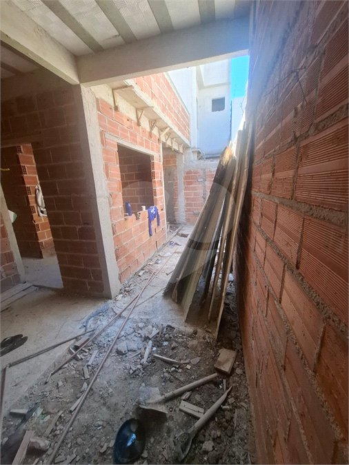 Casa à venda com 2 quartos, sendo 1 suíte,  no condomínio Campina Grande, Rio de Janeiro - RJ
