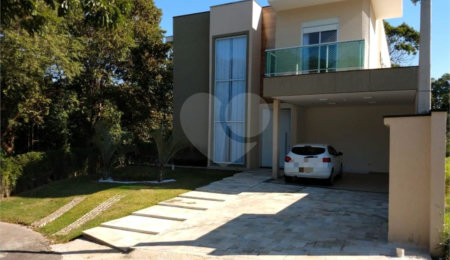 Casa à venda com 3 suítes no condomínio Aruã Ecopark Lagos, Mogi das Cruzes - SP