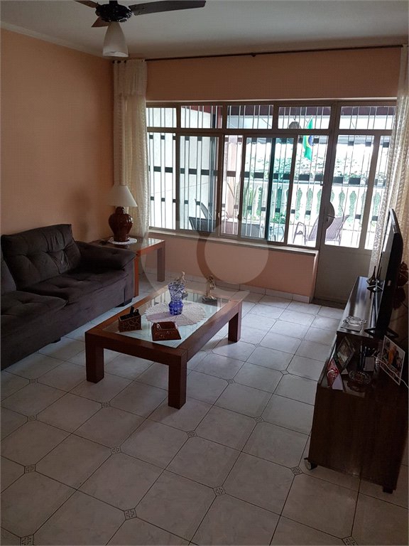 Sobrado à venda com 3 quartos em Jardim Franca, São Paulo, SP