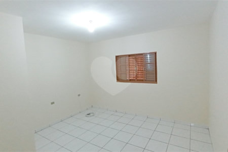 Casa à venda com 3 quartos em Px Residencial Burck, Louveira, SP