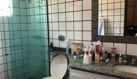 Casa à venda com 4 quartos, sendo 2 suítes,  em Loteamento Loanda, Atibaia, SP