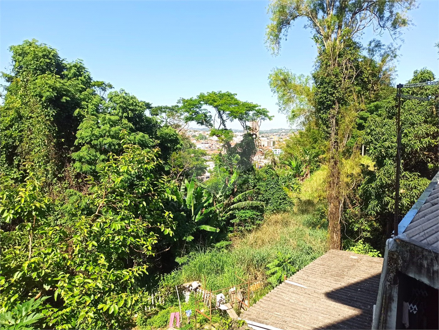 Casa à venda com 3 suítes em Jardim Brasil, Atibaia, SP