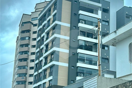 Apartamento à venda com 3 quartos, sendo 1 suíte,  em Chora Menino, São Paulo, SP