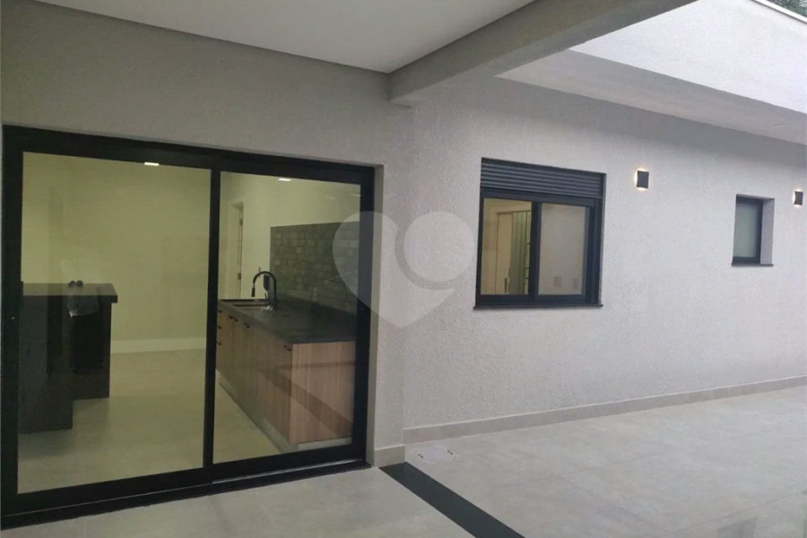 Casa em Indaiatub, recém construída no Condomínio Portal do Itaici