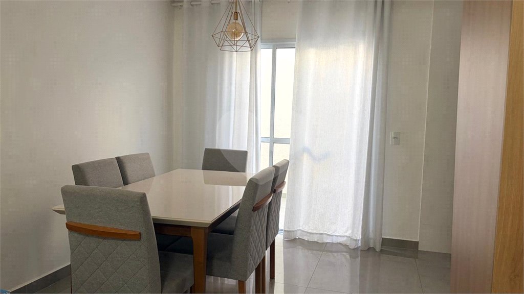 Casa à venda com 3 quartos, sendo 1 suíte, no condomínio Residencial Américo de Figueiredo, Sorocaba - SP