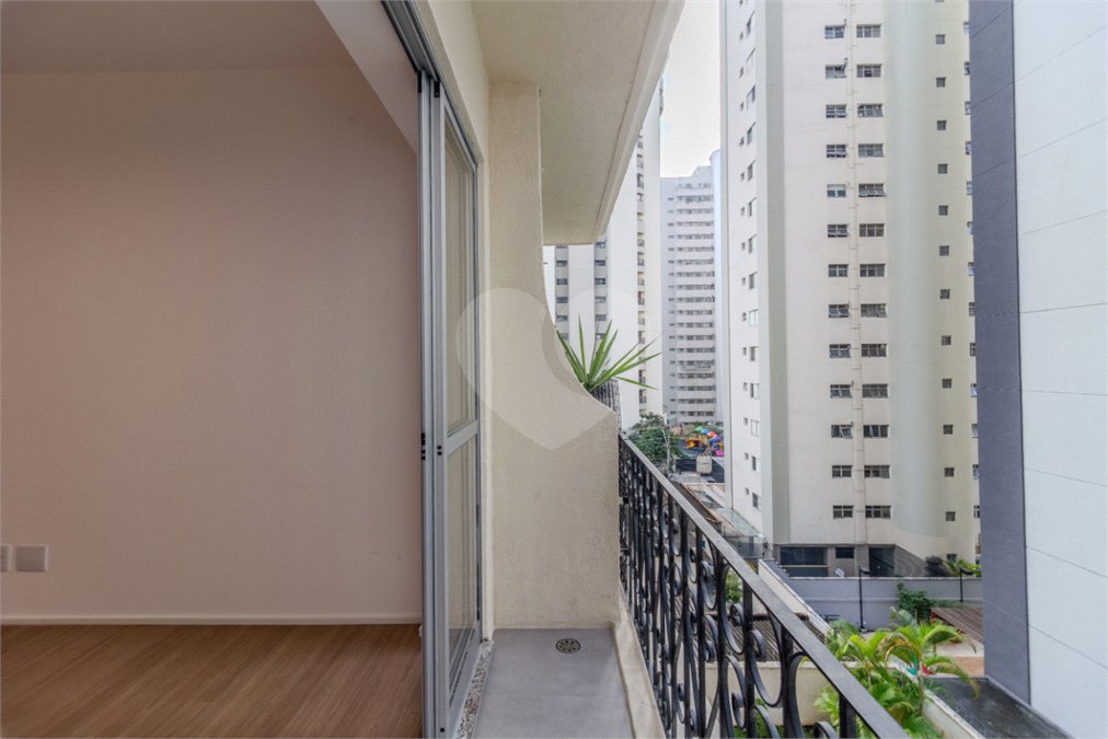 Apartamento à venda com 3 quartos, sendo 1 suíte, em Brooklin, São Paulo, SP