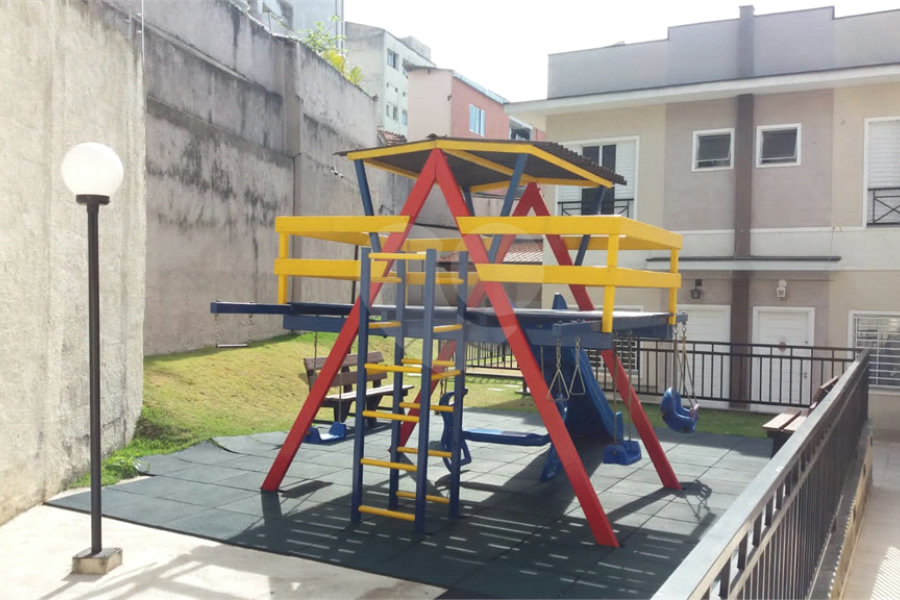 Casa à venda com 2 suítes no condomínio Residencial Taormina, São Paulo - SP