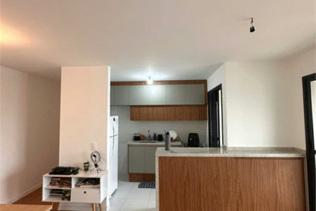Apartamento à venda com 3 quartos, sendo 1 suíte, em Vila Anastácio, São Paulo, SP