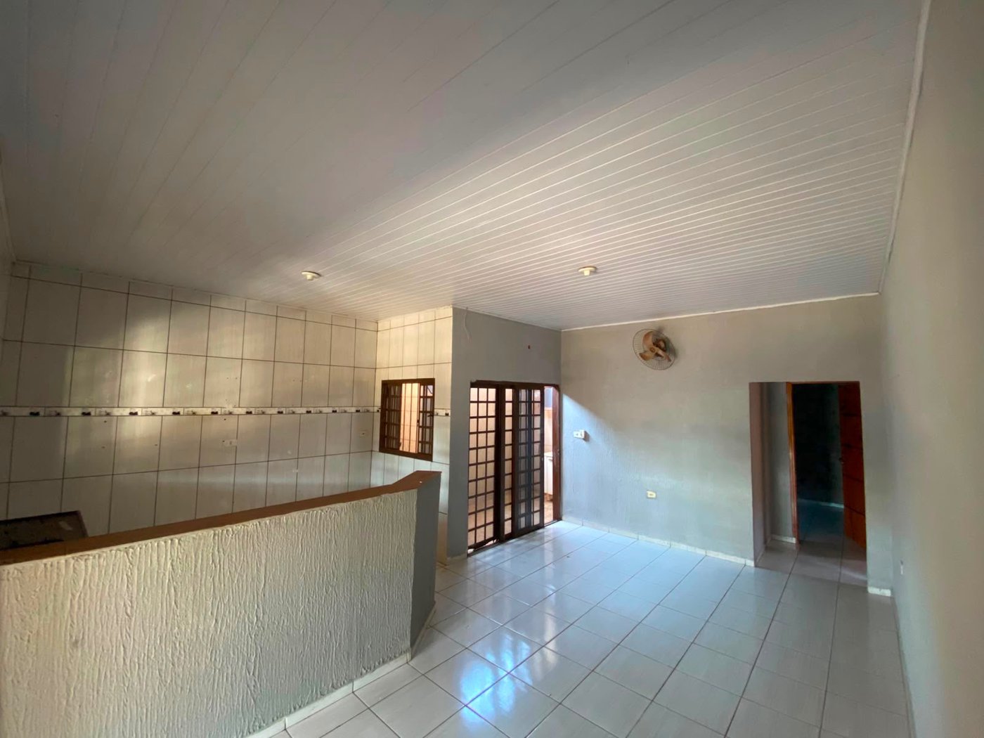 Casa para alugar com 2 quartos, sendo 1 suíte,  em Jardim Brasília, Três Lagoas, MS