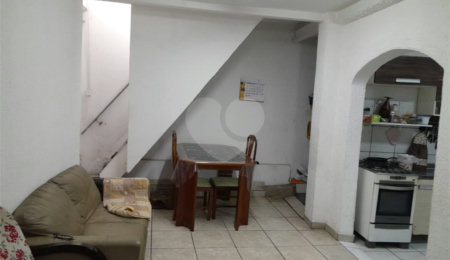 Sobrado à venda ou para alugar com 4 quartos, sendo 1 suíte,  em Santo Amaro, São Paulo, SP