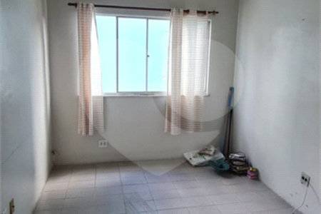 Apartamento à venda com 2 quartos em Senador Vasconcelos, Rio de Janeiro, RJ