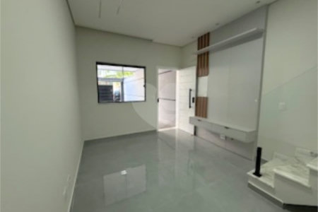 Sobrado à venda com 3 quartos, sendo 1 suíte, em Jardim São Paulo(zona Norte), São Paulo, SP