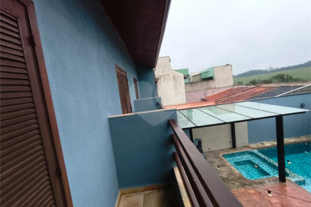 Casa à venda com 3 quartos, sendo 1 suíte,  em Vila Nastri, Itapetininga, SP